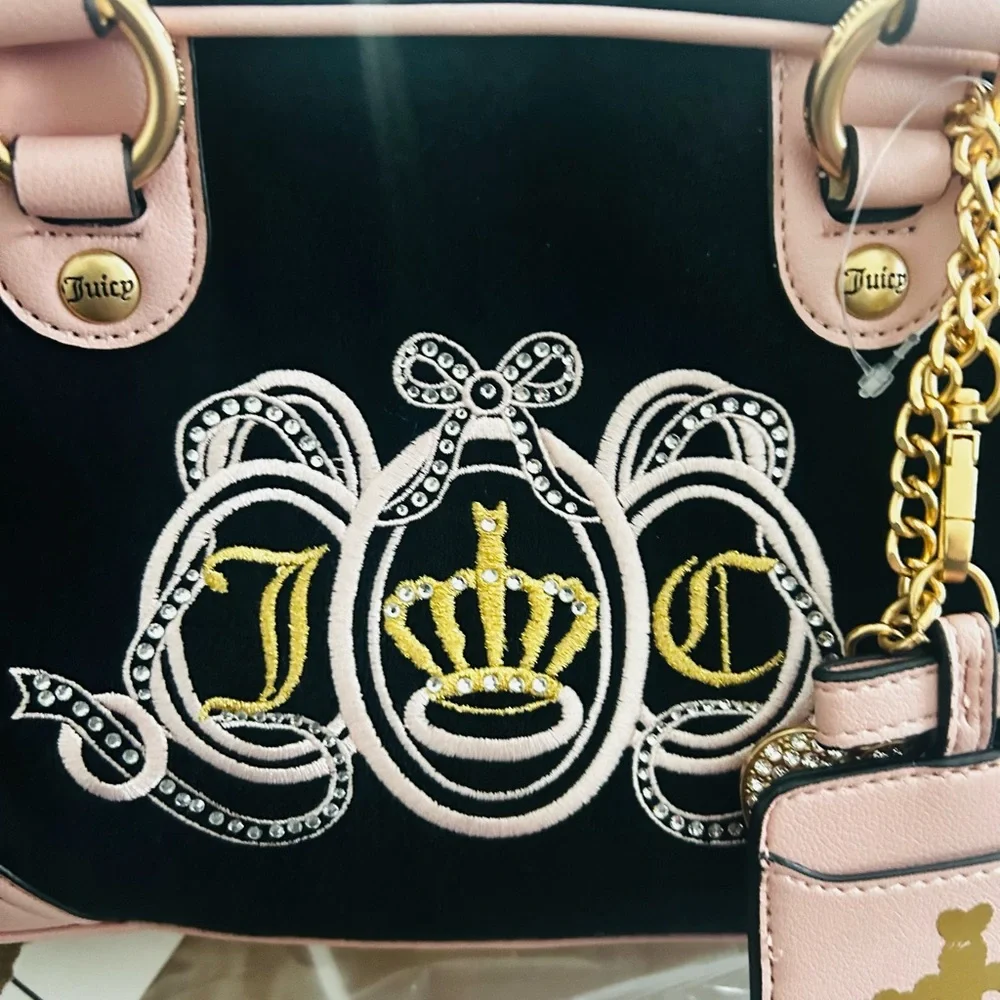 Juicy Couture this stylish